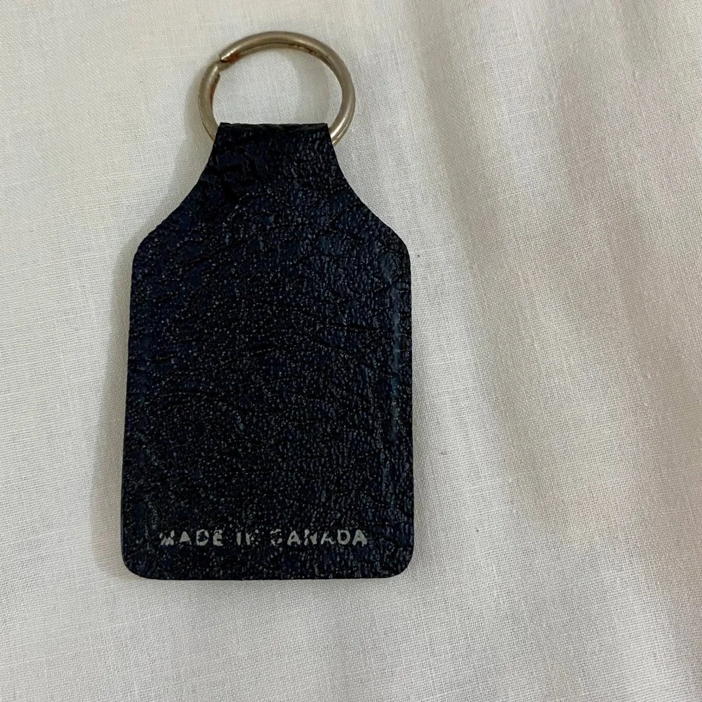 Chevrolet Vintage Leather Key Fob Men OS Black Bowtie Made In Canada Classic